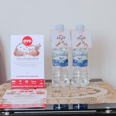 Super Oyo 995 Alice'S Homestay Syariah Jembel Екстериор снимка